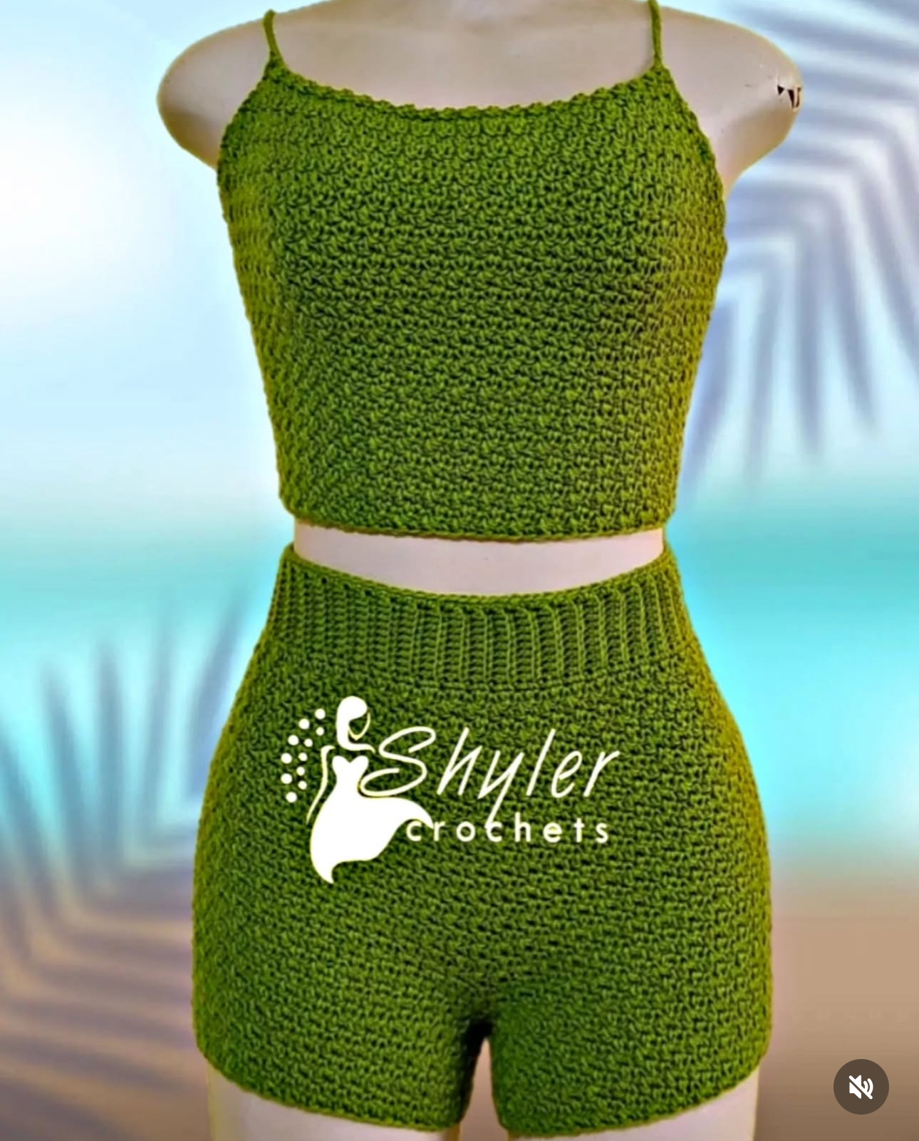 Lemon peel stitch crochet fitted shorts